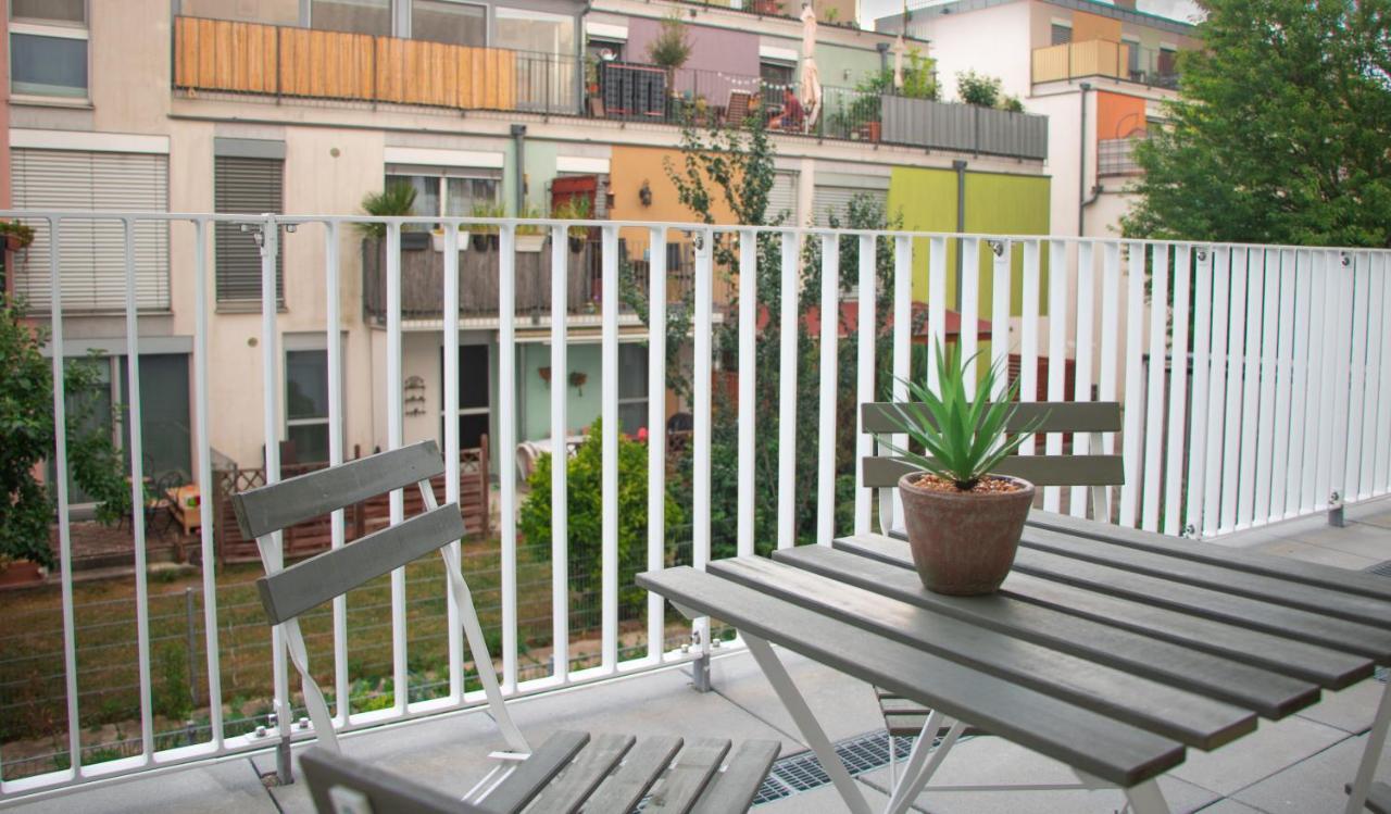 Flat2Go Modern Apartments - Harmony Of City And Nature Vienna Luaran gambar